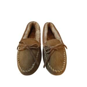 Minnetonka Women's Size 8 Golden Tan Sheepskin Slippers House Shoes